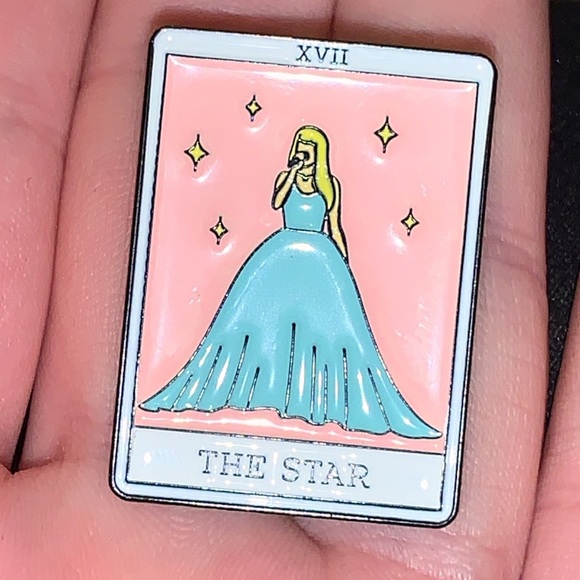 TAYLOR ‘THE STAR’ TAROT CARD PIN - TAYLOR PIN - Picture 2 of 11